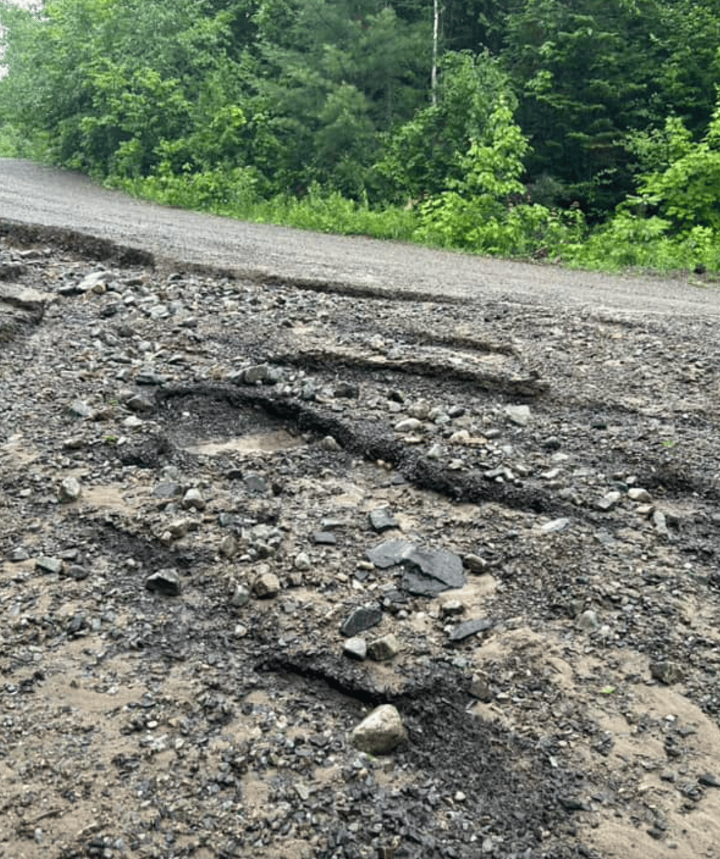 Ça risque encore de brasser aujourd'hui dans plusieurs régions du Québec et la pluie pourrait causer d'importants dégâts 