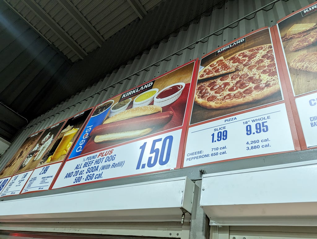 Une jeune femme se vide le coeur car c'est rendu trop compliqué d'acheter une pizza au Costco