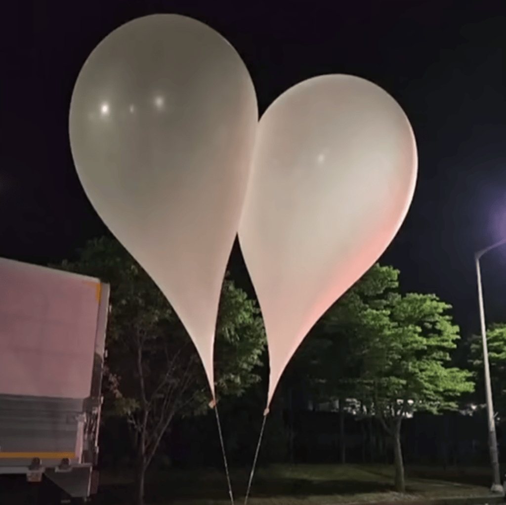 Kim Jong-Un envoie des ballons remplis d'excréments en Corée du Sud
