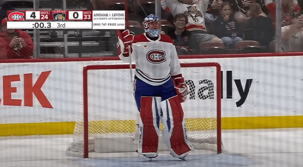 Carey Price s'adresse à Jakub Dobes après son jeu blanc