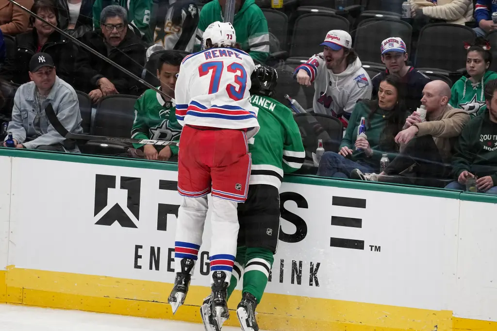 Matt Rempe a pratiquement autant de matchs de suspension que de matchs joués en carrière dans la LNH