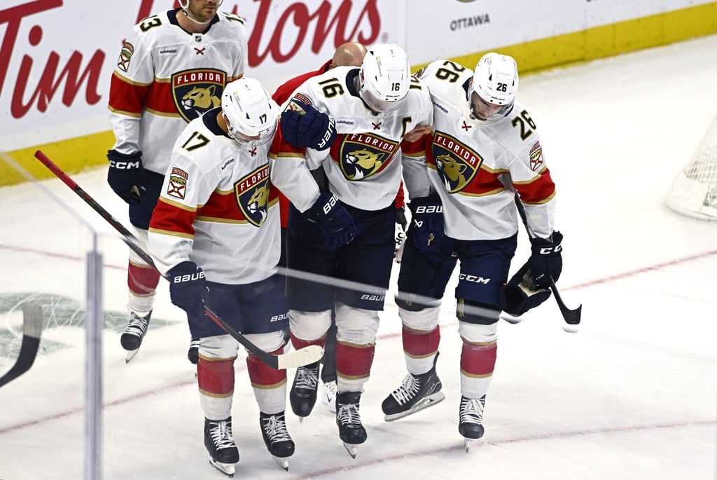 Les Panthers confirment la blessure à Aleksander Barkov