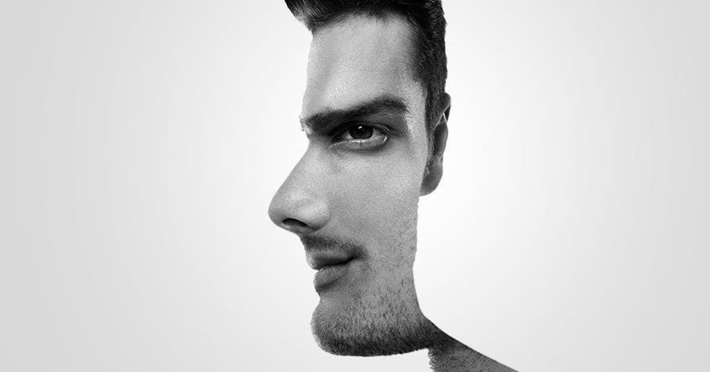 Voyez-vous l'homme de face ou de profil?