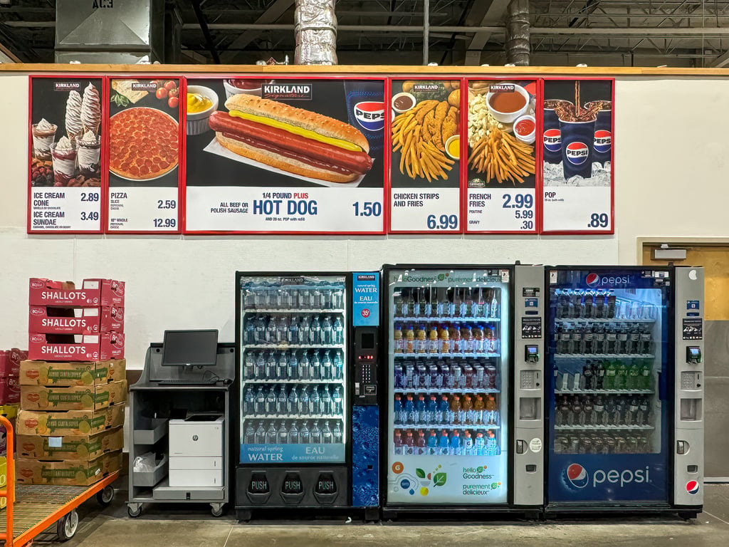 De nombreux clients de Costco furieux après un grand changement à l'aire de restauration