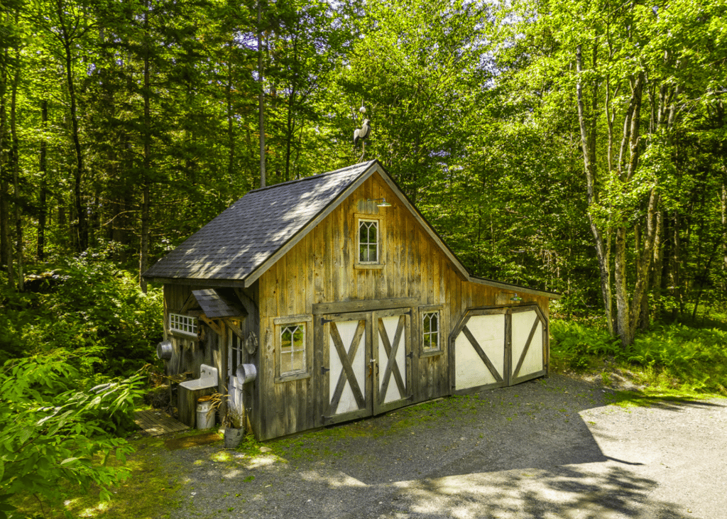 Jean-Philippe Dion annonce que le chalet de La vraie nature est à louer et le prix est étonnamment abordable