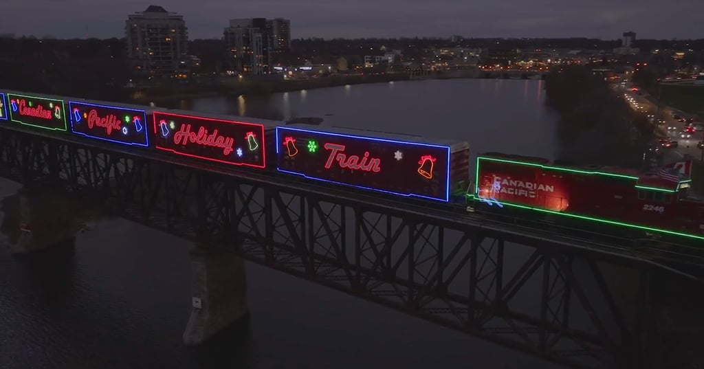 Le fameux Train des Fêtes va passer au Québec cette semaine et voici ce que vous devez savoir