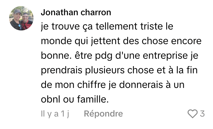 Le journaliste Pierre-Olivier Zappa découvre pour 500 $ de jouets dans la poubelle d’un Toys R Us