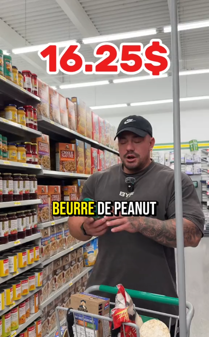 Un Québécois fait une épicerie de 50 $ d'épicerie chez Dollarama et voici tout ce qu'il a acheté.