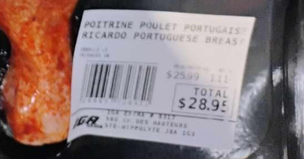 Des Québécois choqués par le prix d'un poulet Ricardo vendu dans un IGA