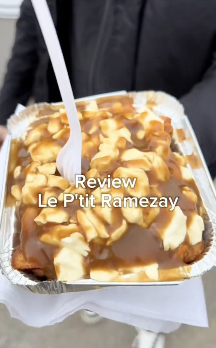 Olivier Primeau et Pierre Poilievre essayent une poutine adorée des Québécois