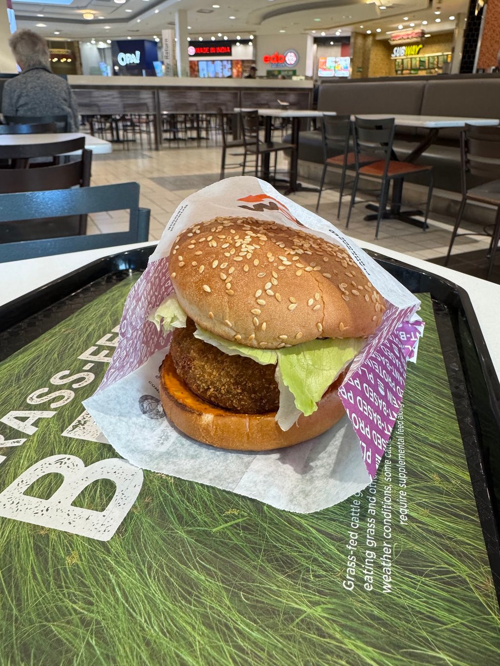 On a goûté au nouveau burger du A&W et on a une seule question en tête