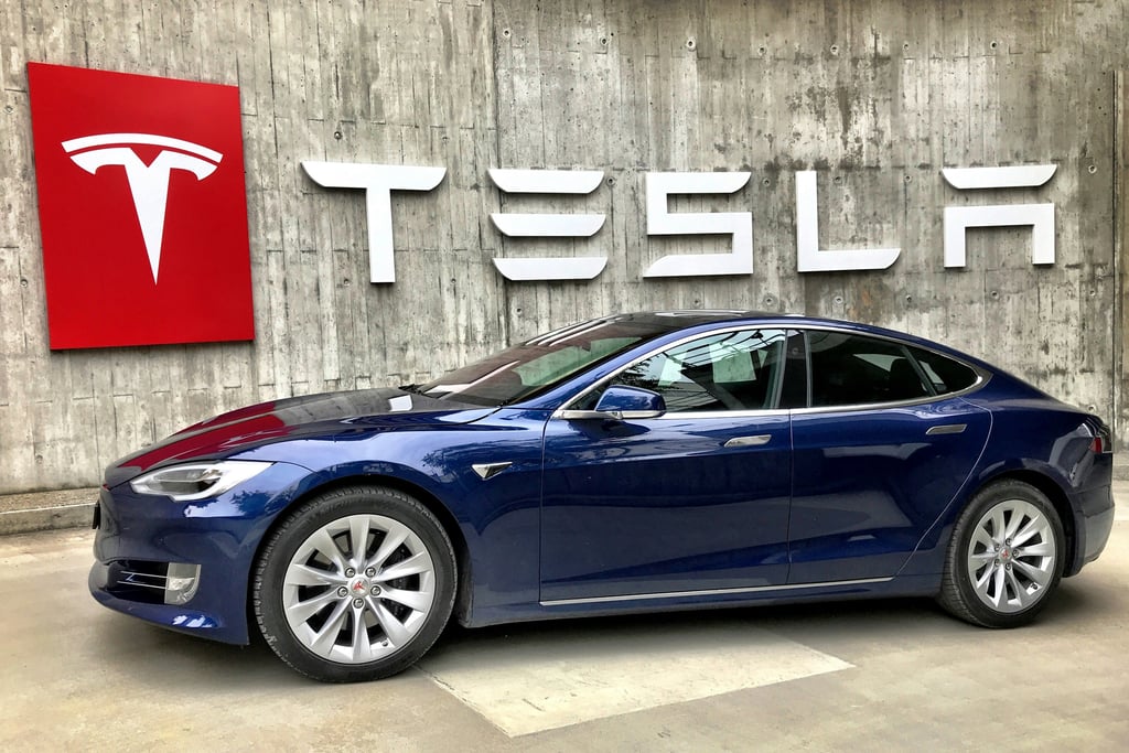 Le gouvernement Carney prend une décision ferme contre Tesla