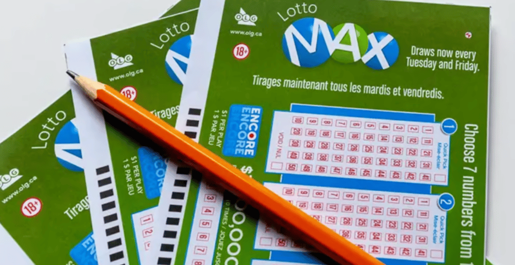 Le Lotto Max de ce vendredi mettra en jeu un gros lot de 65 millions de dollars ainsi que 8 Maxmillions .