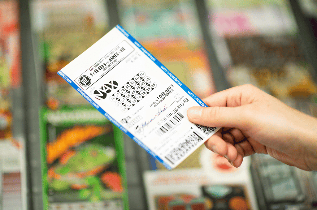 Le Lotto Max de ce vendredi mettra en jeu un gros lot de 65 millions de dollars ainsi que 8 Maxmillions .