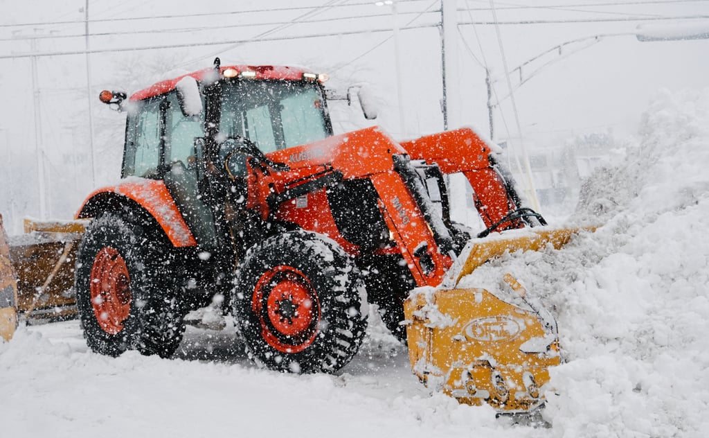 Voici combien vous devriez payer pour votre contrat de déneigement selon l'OPC