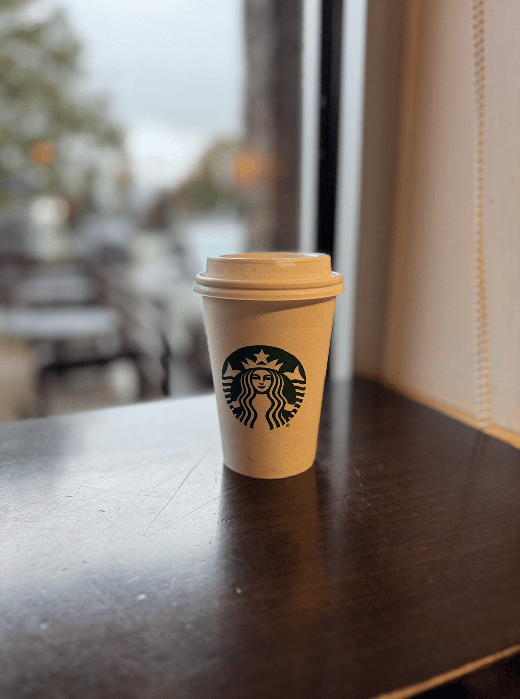 Nous avons goûté la dernière boisson d’automne de Starbucks et voici ce qu'on en pense