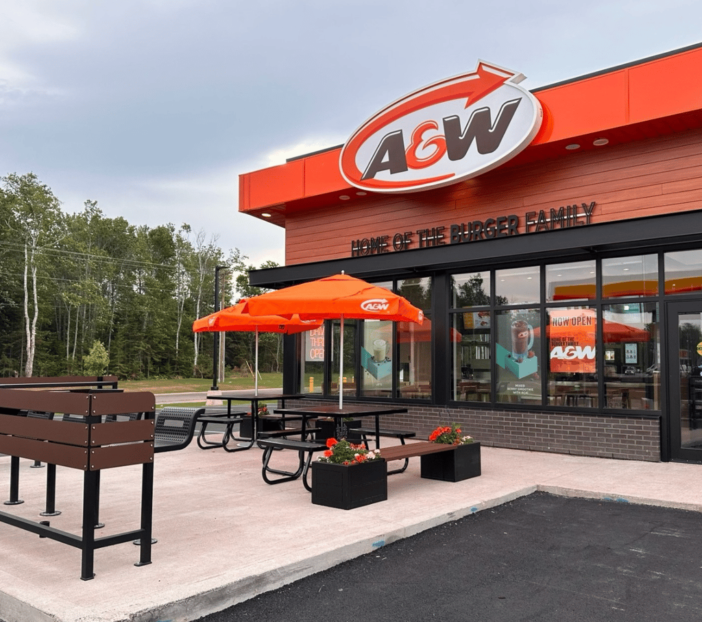 A&W lance un nouveau burger très particulier et il a l'air succulent 