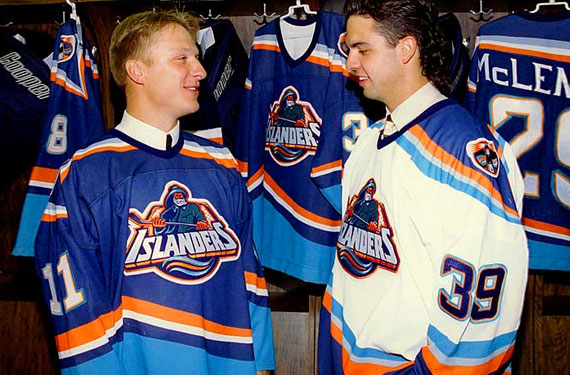 The Islanders are bringing back the iconic 'Fish Sticks' logo from the 1990s!