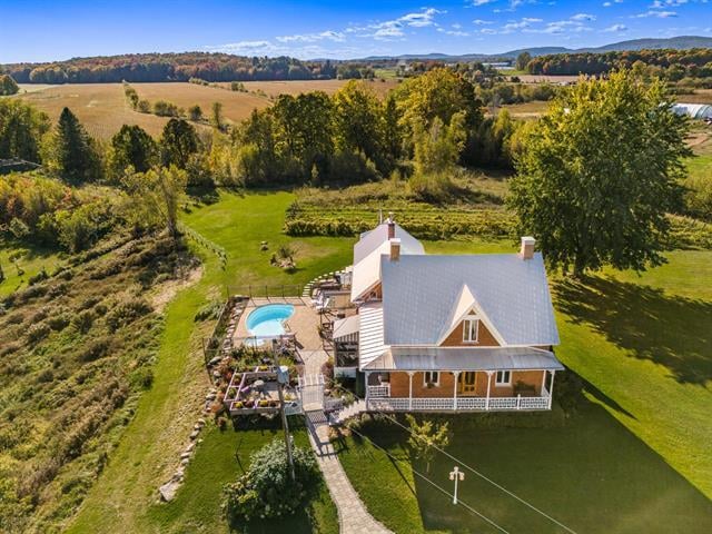 L’impressionnant Domaine Castle Hill est à vendre!