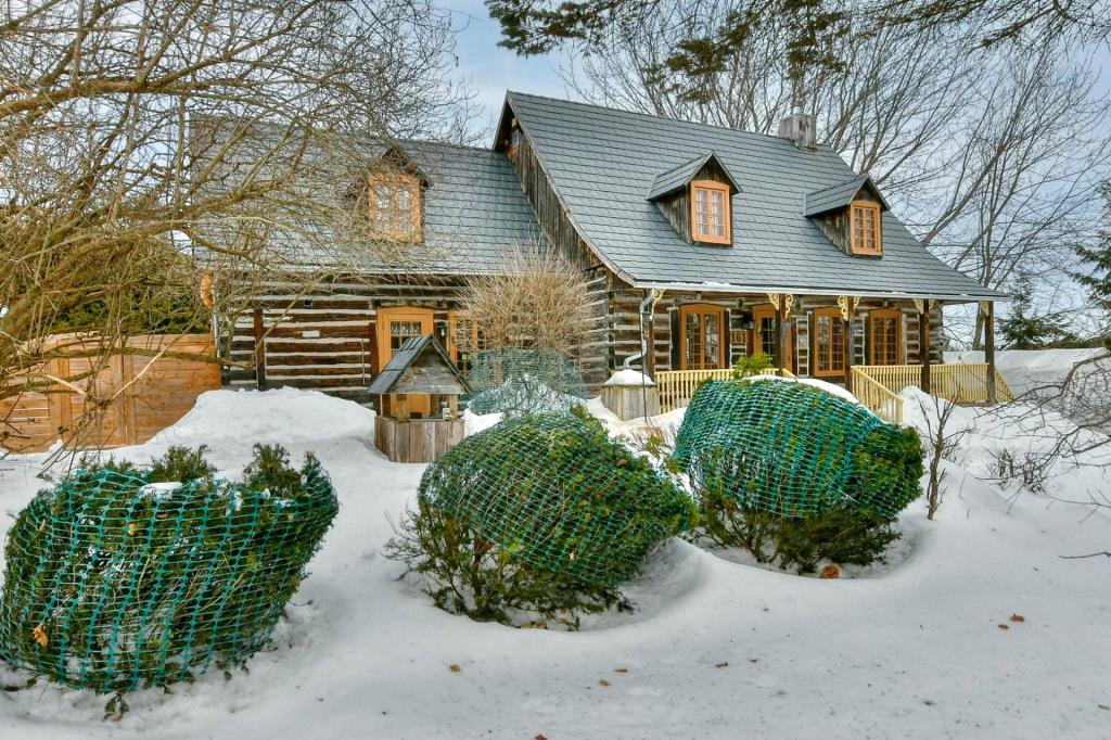 Ravissante ancestrale au cœur des Laurentides