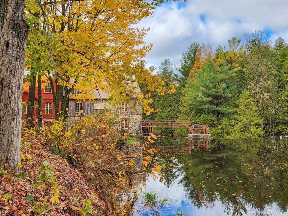 Le fameux Moulin La Pierre est à vendre!