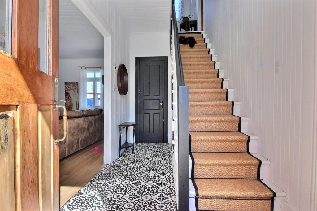 Ravissante maison d'antan à vendre pour 325 000 $
