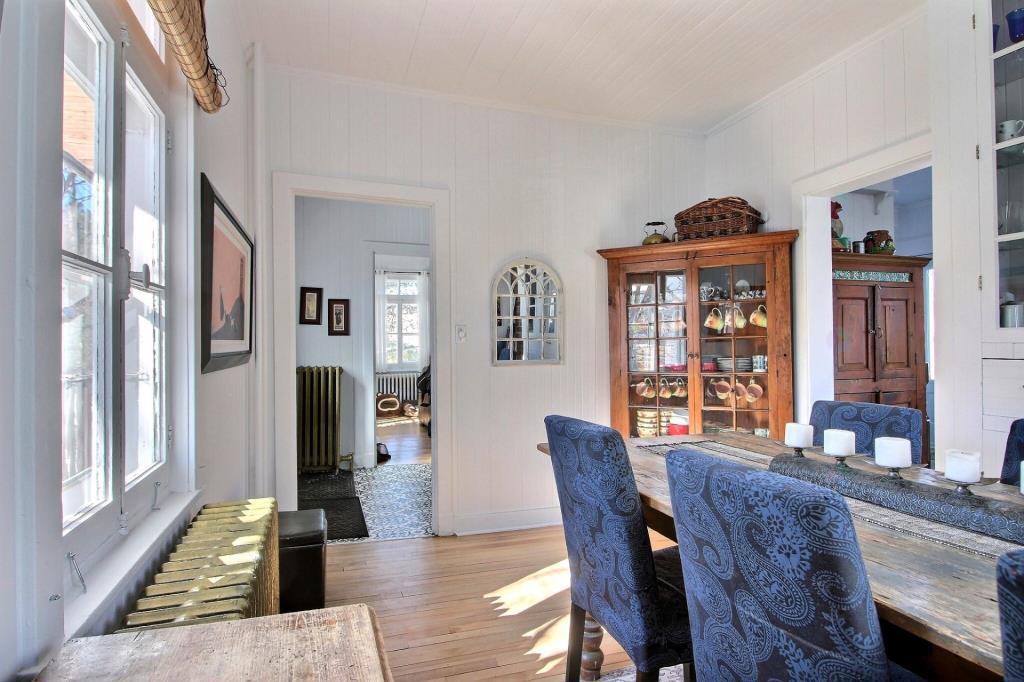 Ravissante maison d'antan à vendre pour 325 000 $