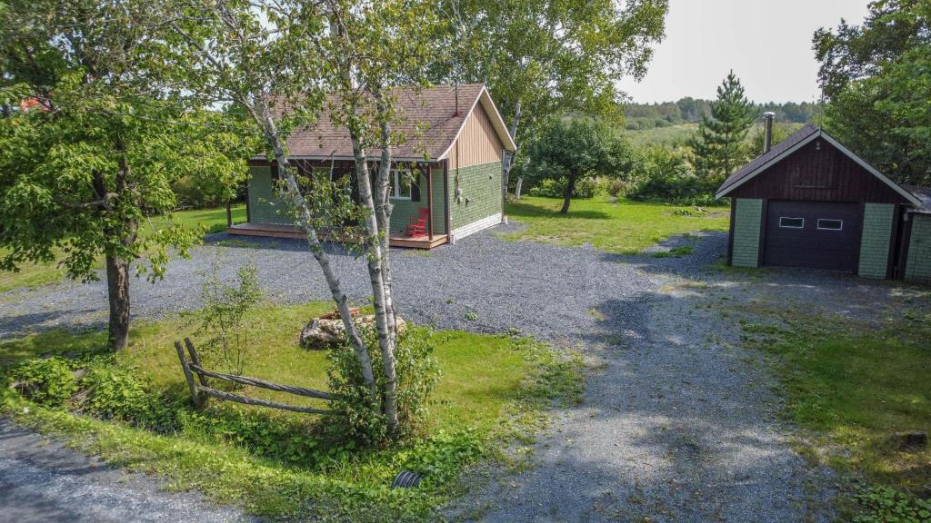 Charmante petite maison de campagne à 105 000 $