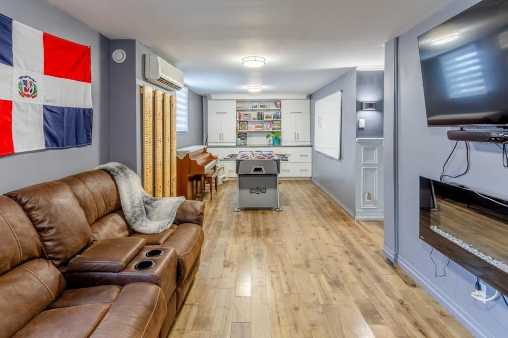 Venez découvrir les autres pièces de cette charmante maison de 399 000 $