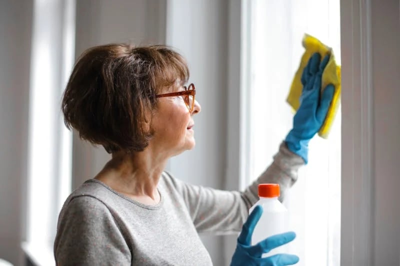 Voici neuf habitudes des personnes dont la maison est toujours propre et bien rangée