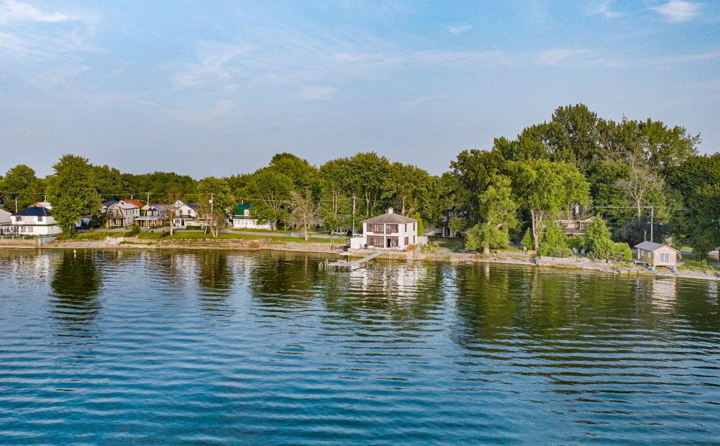 L'accord parfait de l'ambiance bord de mer et d'un intérieur au cachet chaleureux