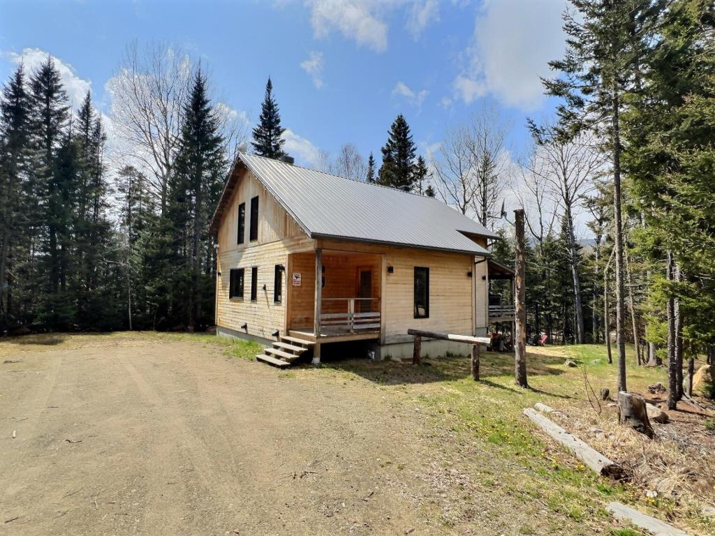 Prix réduit pour ce superbe refuge rustique au cœur de la forêt