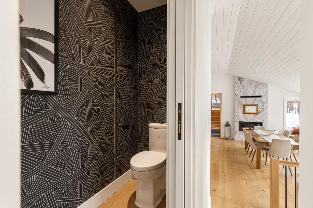 Vaste terrain, design somptueux: une demeure rénovée prête à accueillir vos rêves