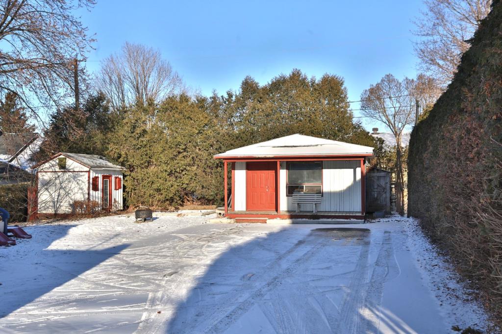 Cottage au cachet irrésistible à vendre pour 329 000 $