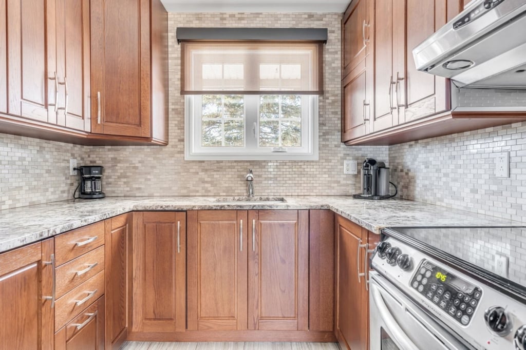 Charmant bungalow de 399 000 $ nouvellement sur le marché