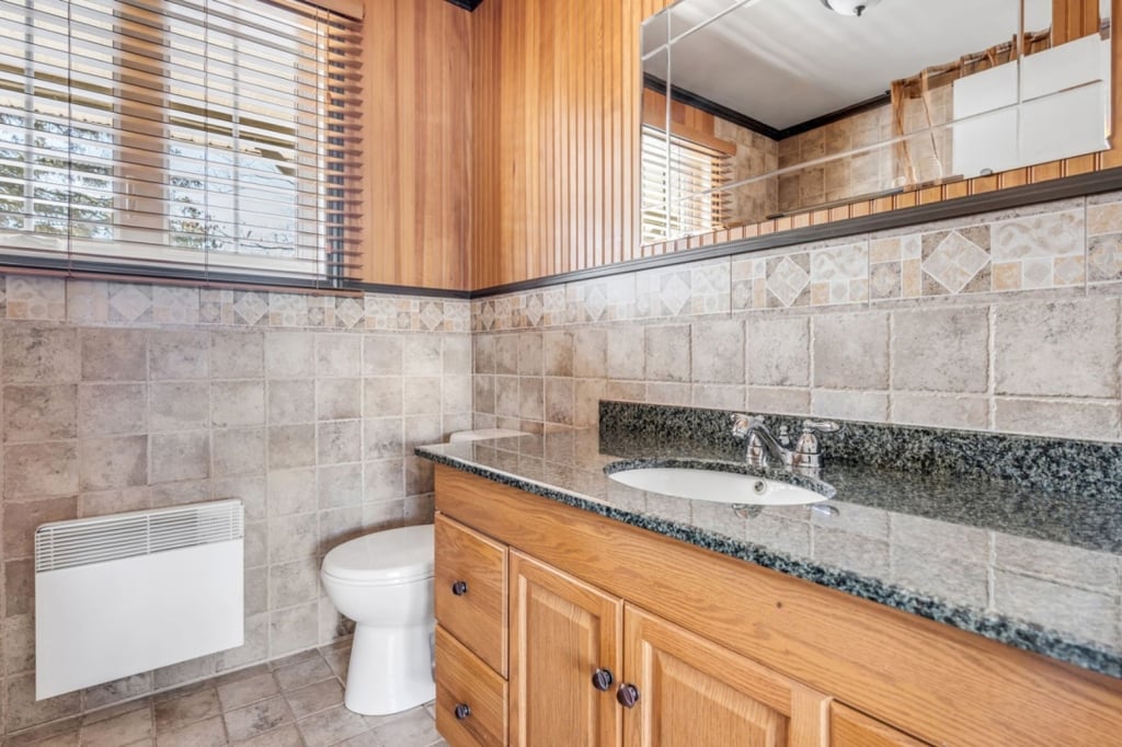 Charmant bungalow de 399 000 $ nouvellement sur le marché