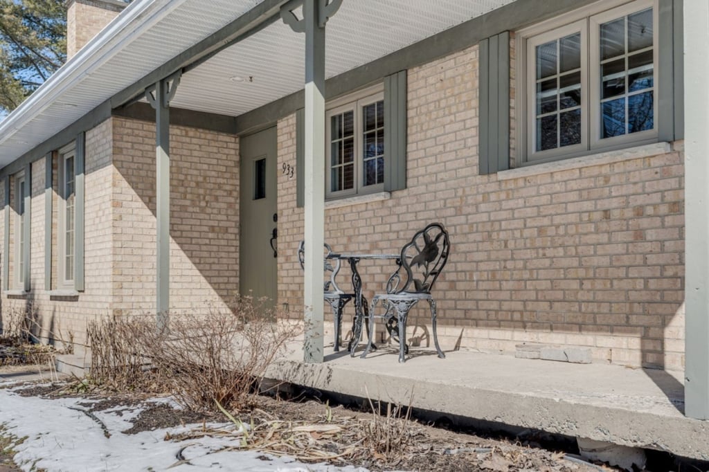 Charmant bungalow de 399 000 $ nouvellement sur le marché