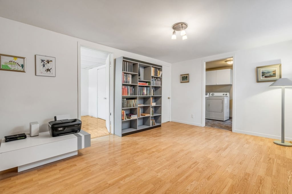 Charmant bungalow de 399 000 $ nouvellement sur le marché