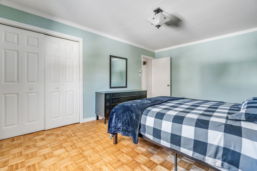 Charmant bungalow de 399 000 $ nouvellement sur le marché