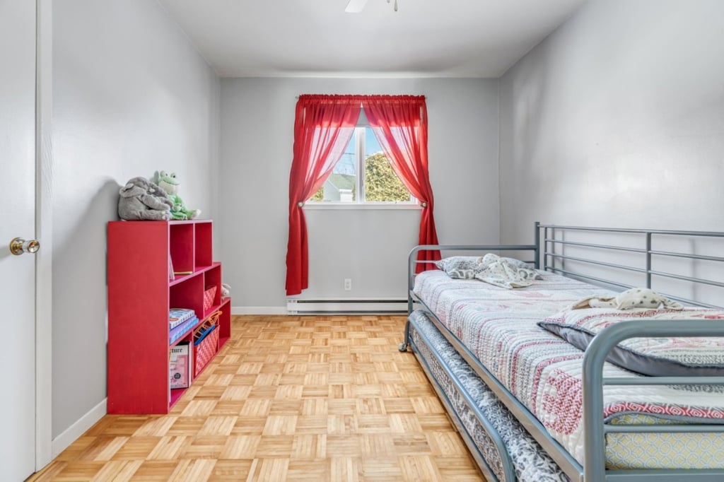 Charmant bungalow de 399 000 $ nouvellement sur le marché