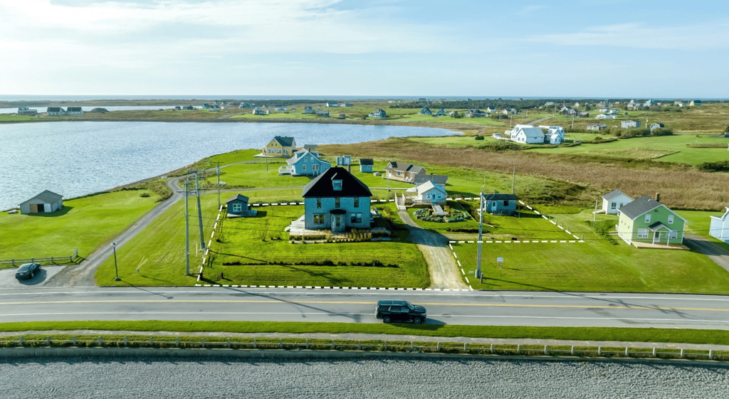 Julie Snyder vend son magnifique hôtel des Îles-de-la-Madeleine