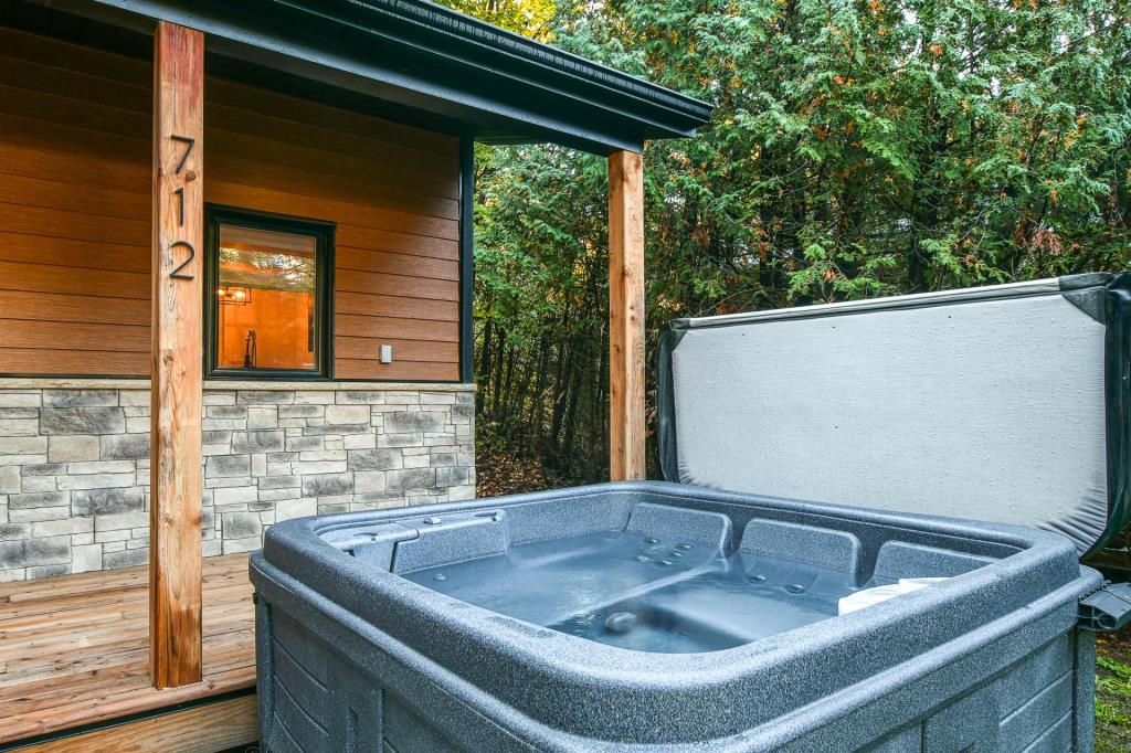 Prix revu à la baisse pour ce refuge rénové avec goût et vendu meublé