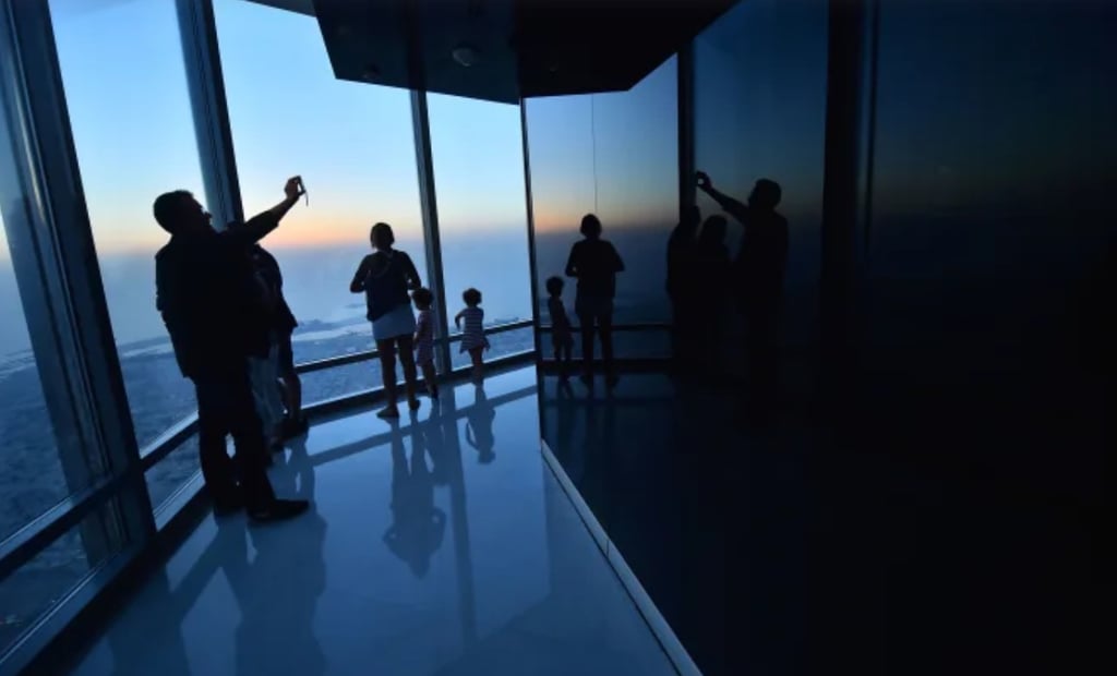 À l'intérieur du plus haut bâtiment du monde : le Burj Khalifa