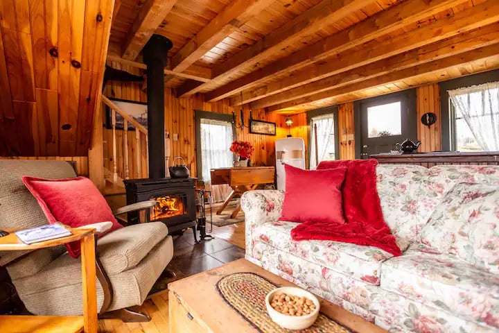 4 superbes chalets que vous pouvez réserver sur Airbnb dès maintenant