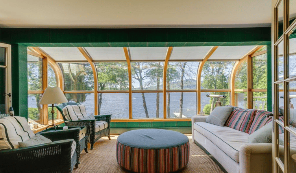 Magnifique maison avec vue sur le lac, la nature et les montagnes