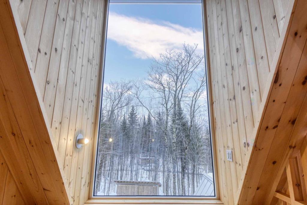 Incomparable chalet meublé en harmonie avec la nature