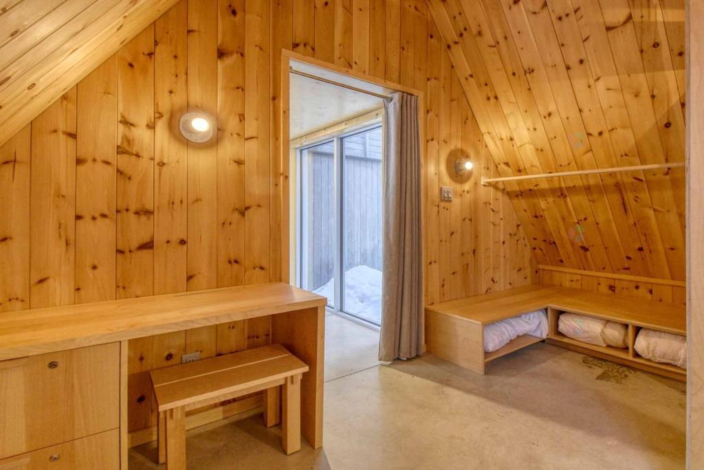 Incomparable chalet meublé en harmonie avec la nature
