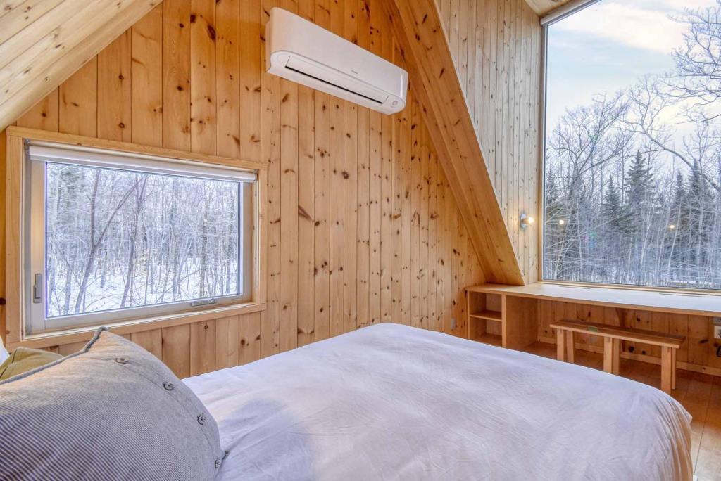 Incomparable chalet meublé en harmonie avec la nature