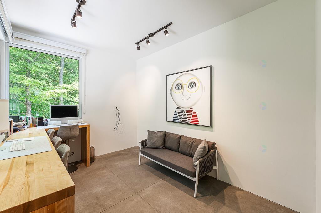 Séduisante demeure contemporaine avec vue sur la montagne