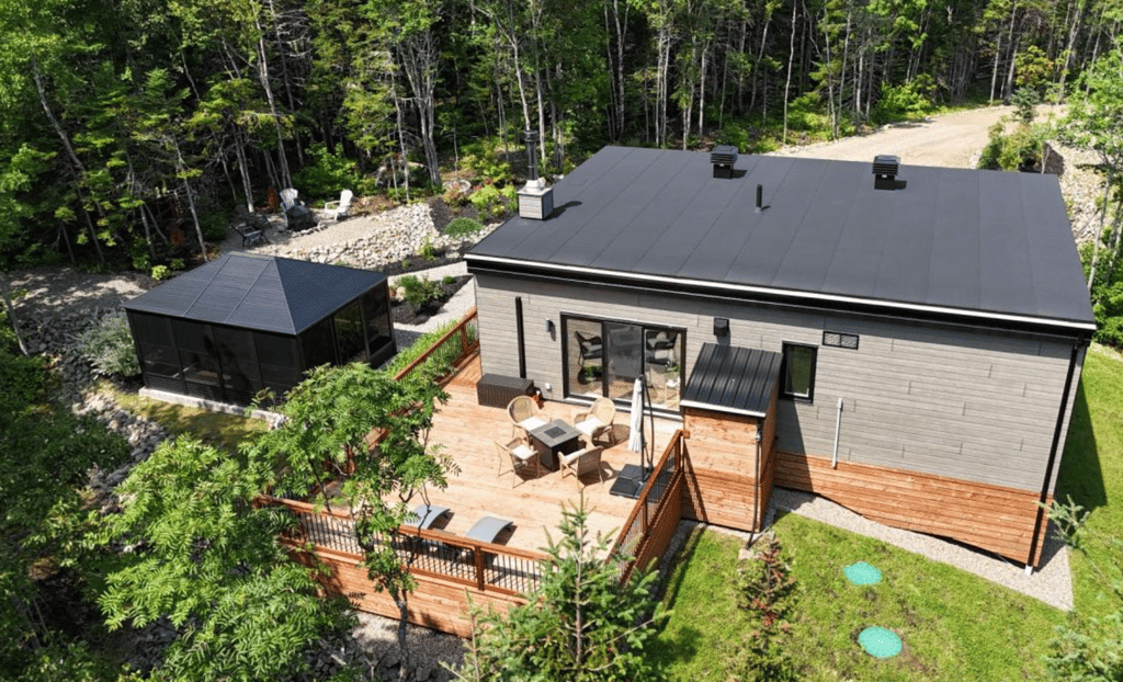 Lumineux chalet moderne dans l'un des plus beaux villages du Québec